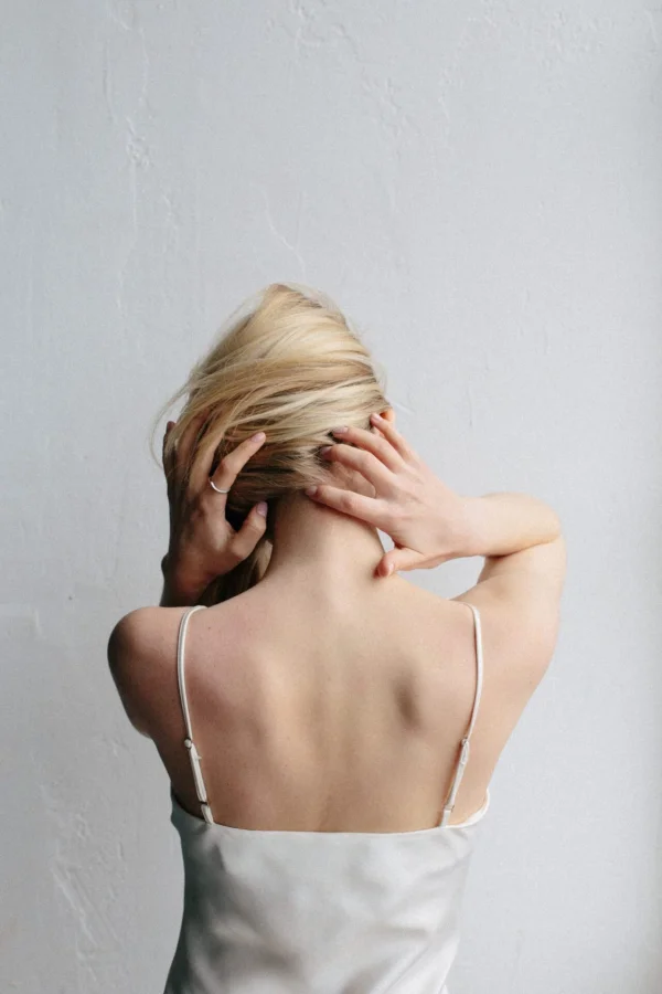 How to ease neck stiffness in 3 simple steps